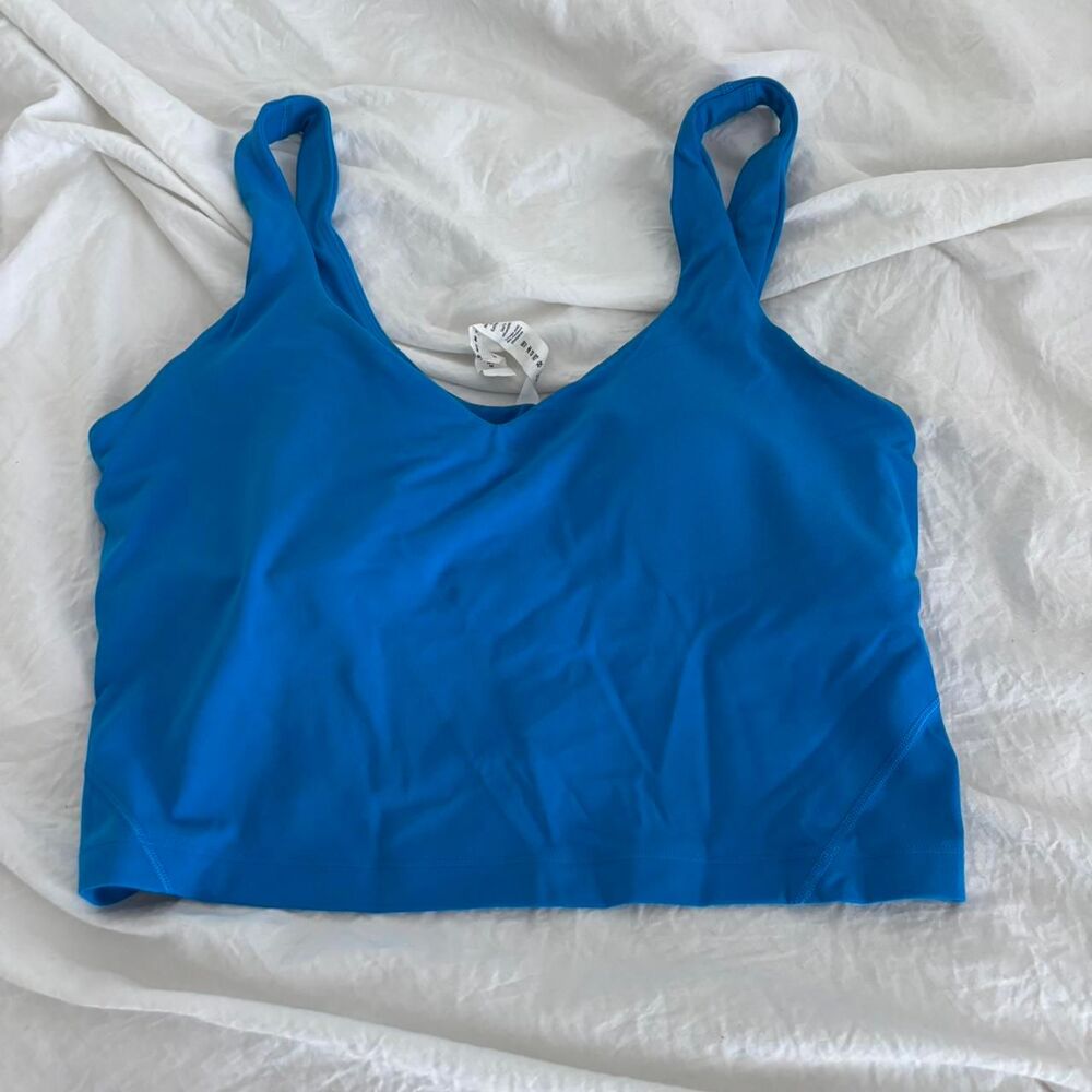 Lululemon Women's Blue tank